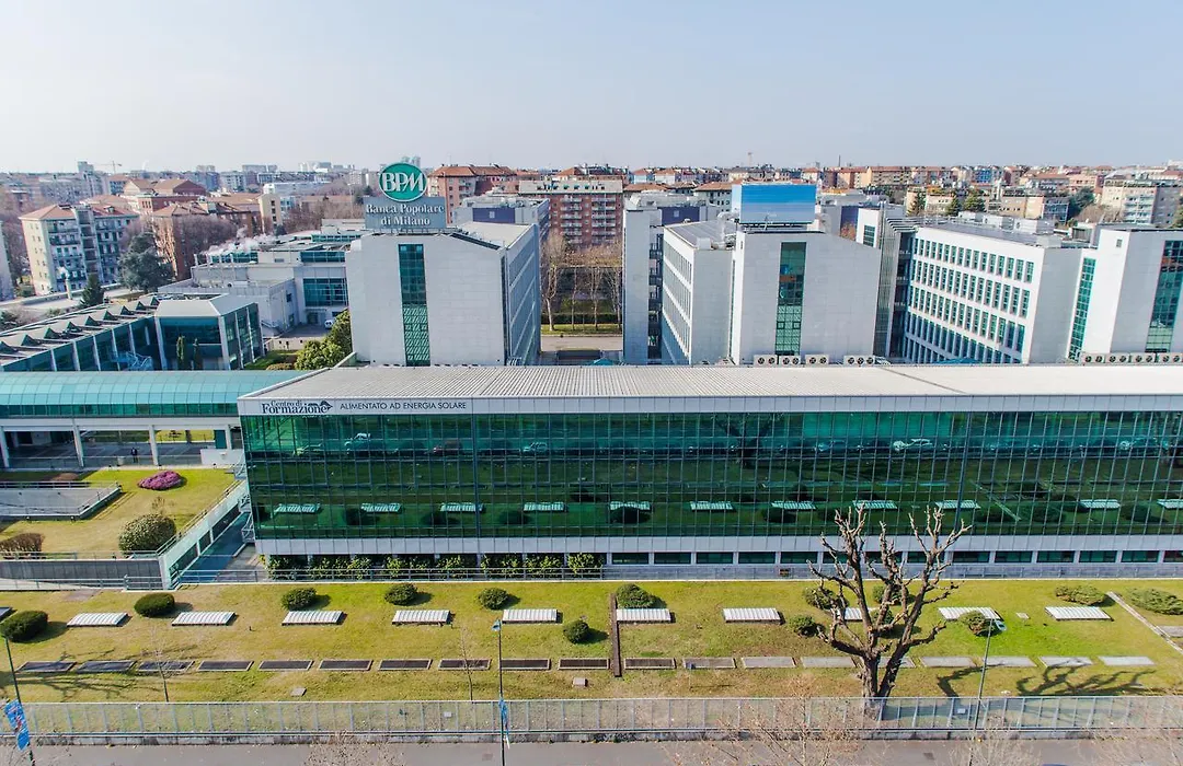 Guesthost - Milano Urban Penthouse-1